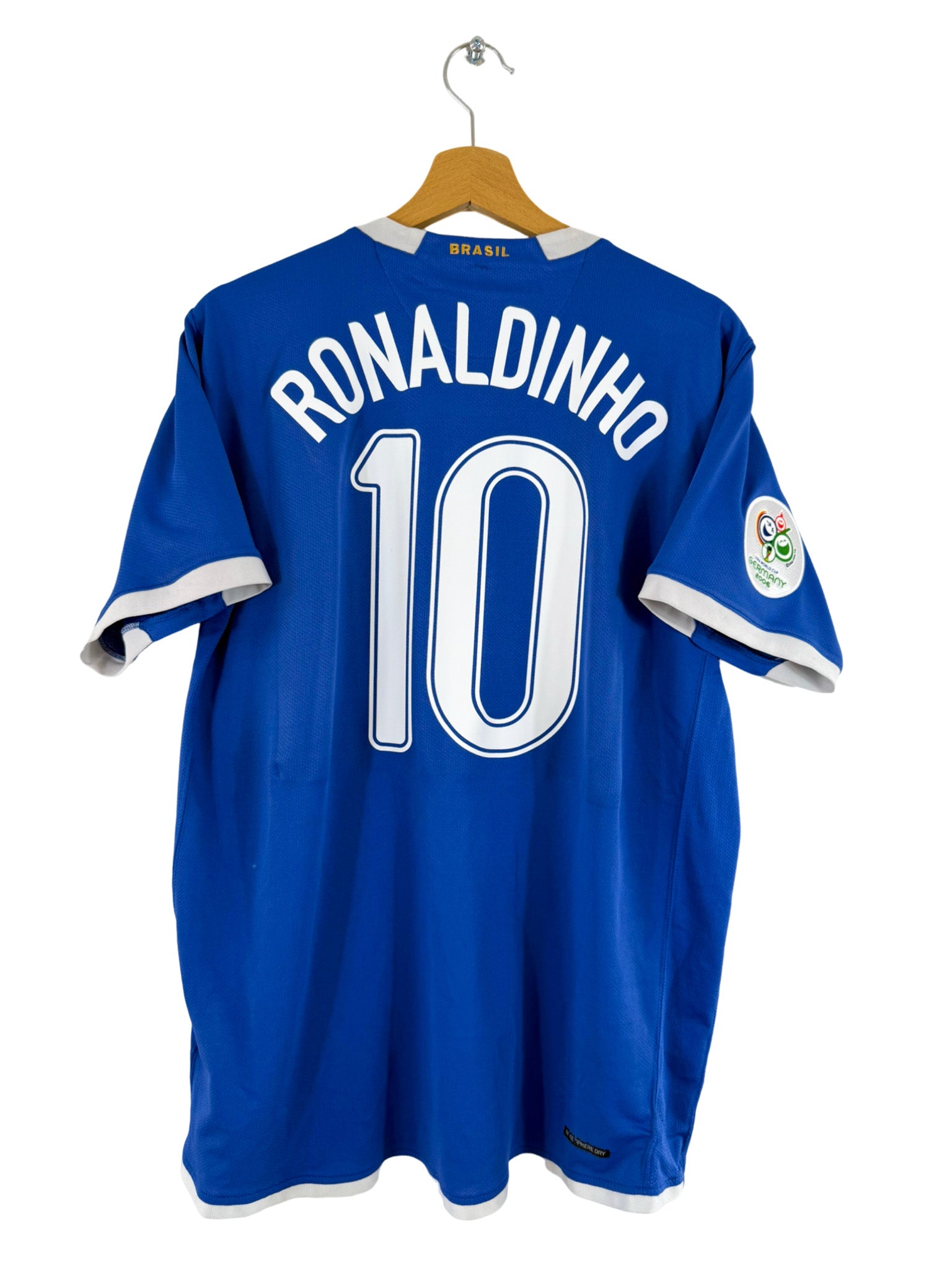 2006 - Camiseta de visitante de Brasil [#10 Ronaldinho] Nike - Talla L