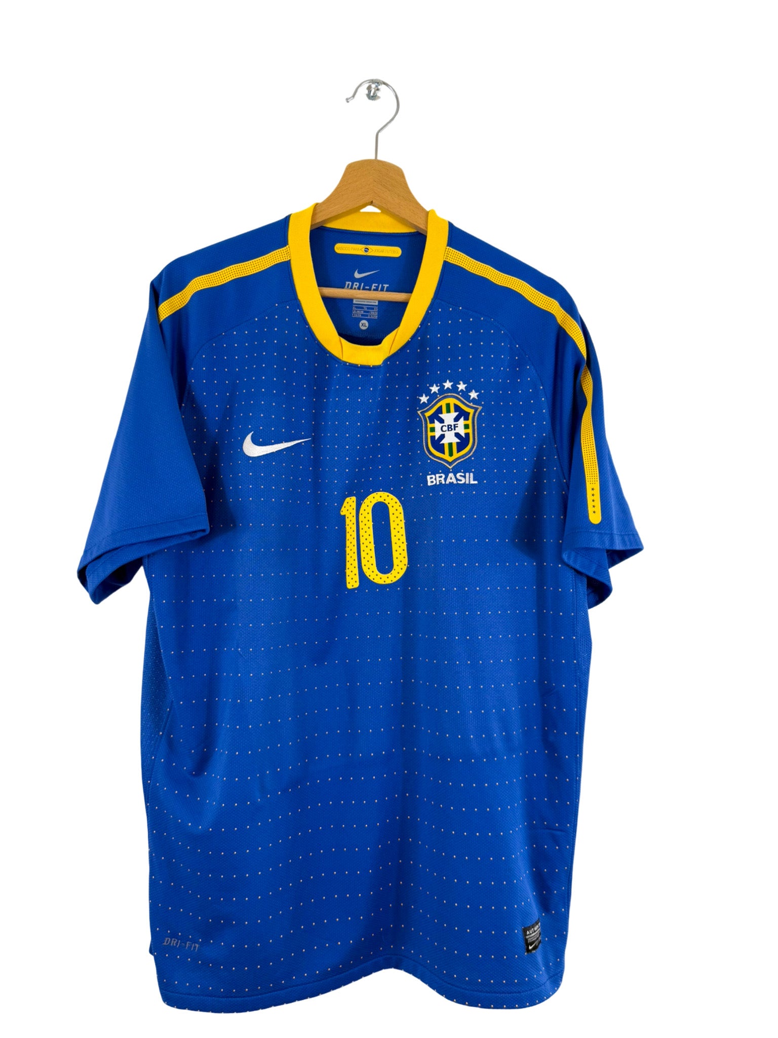 2010 - Camiseta local de Brasil [#10 Kaká] Nike - Talla XL