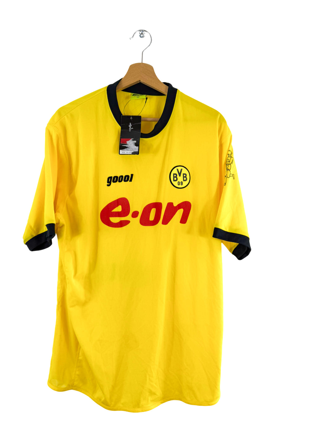 2003/2004 - Borussia Dortmund home shirt *New with tags* - L