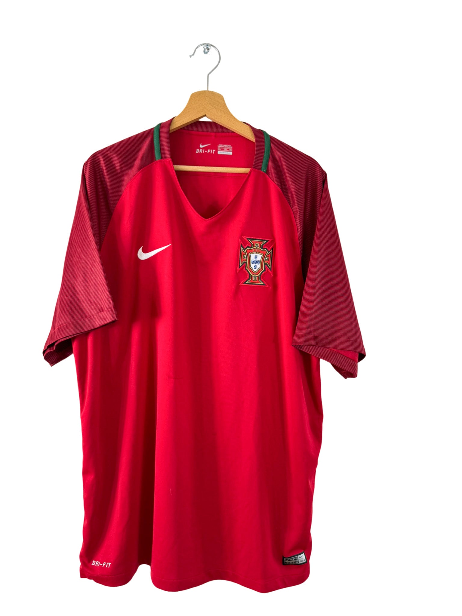 2016 - Portugal home jersey [#16 Campeões] - 2XL – Vista football shop