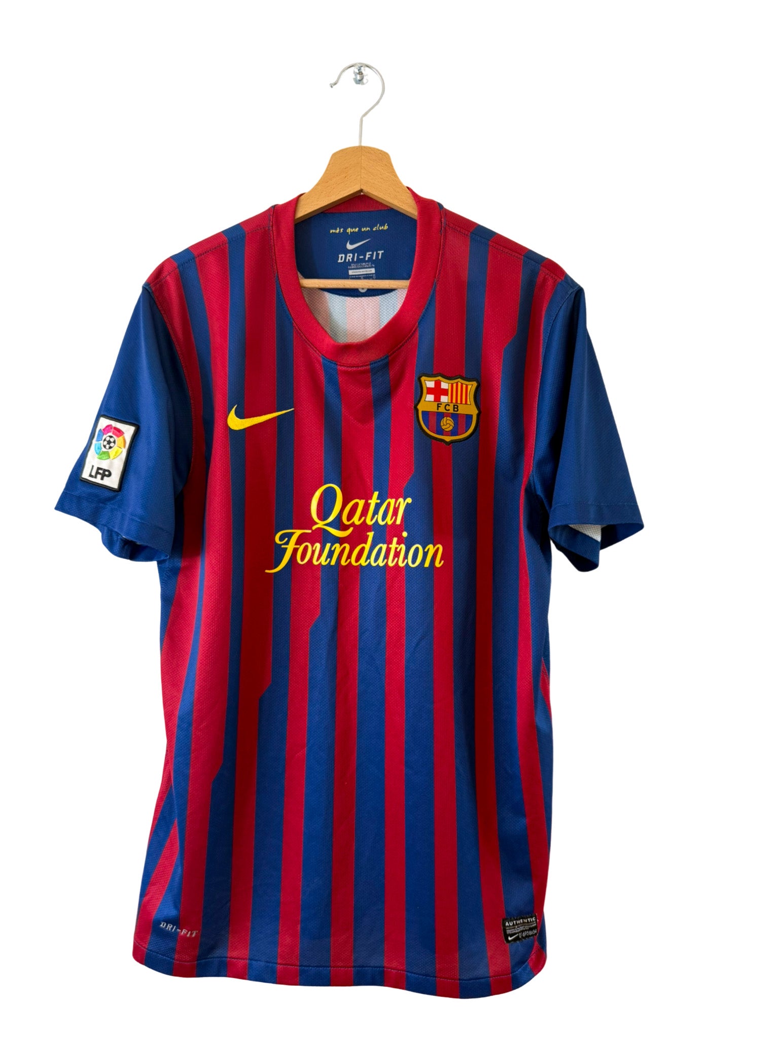 2011/2012 – Maillots et short FC Barcelone domicile  [#8 Iniesta] - L