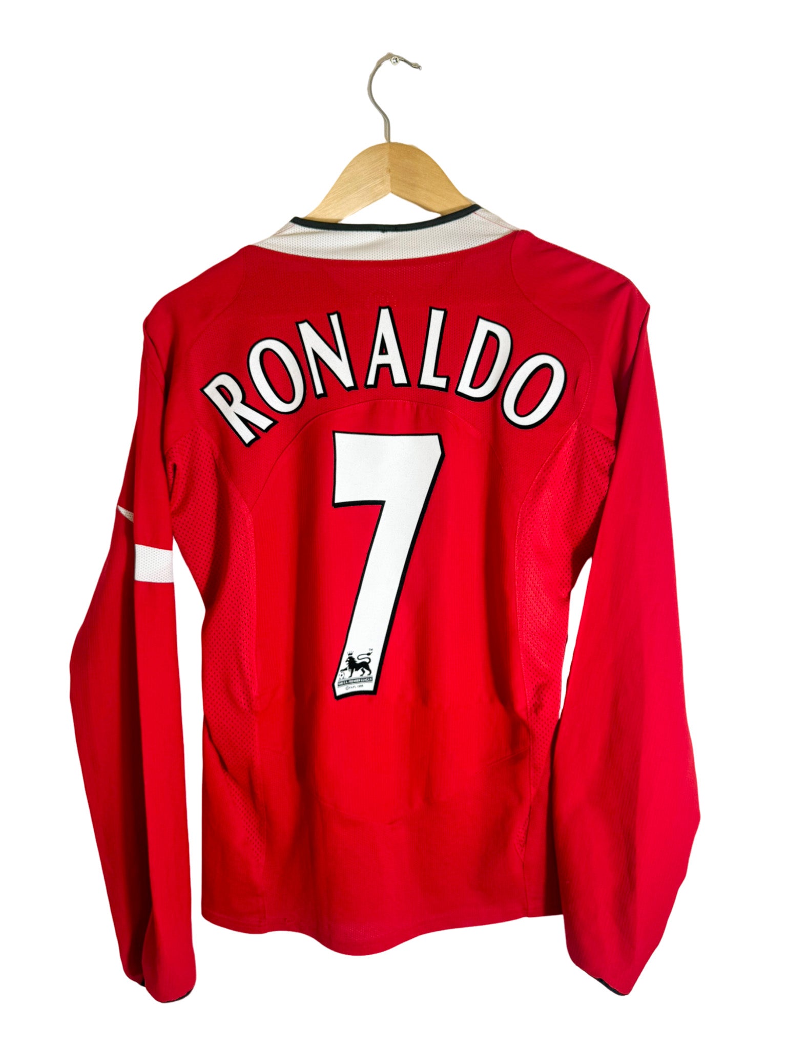 2004/2005 - Maillot Manchester United domicile *Manches Longues* [#7 RONALDO] - S