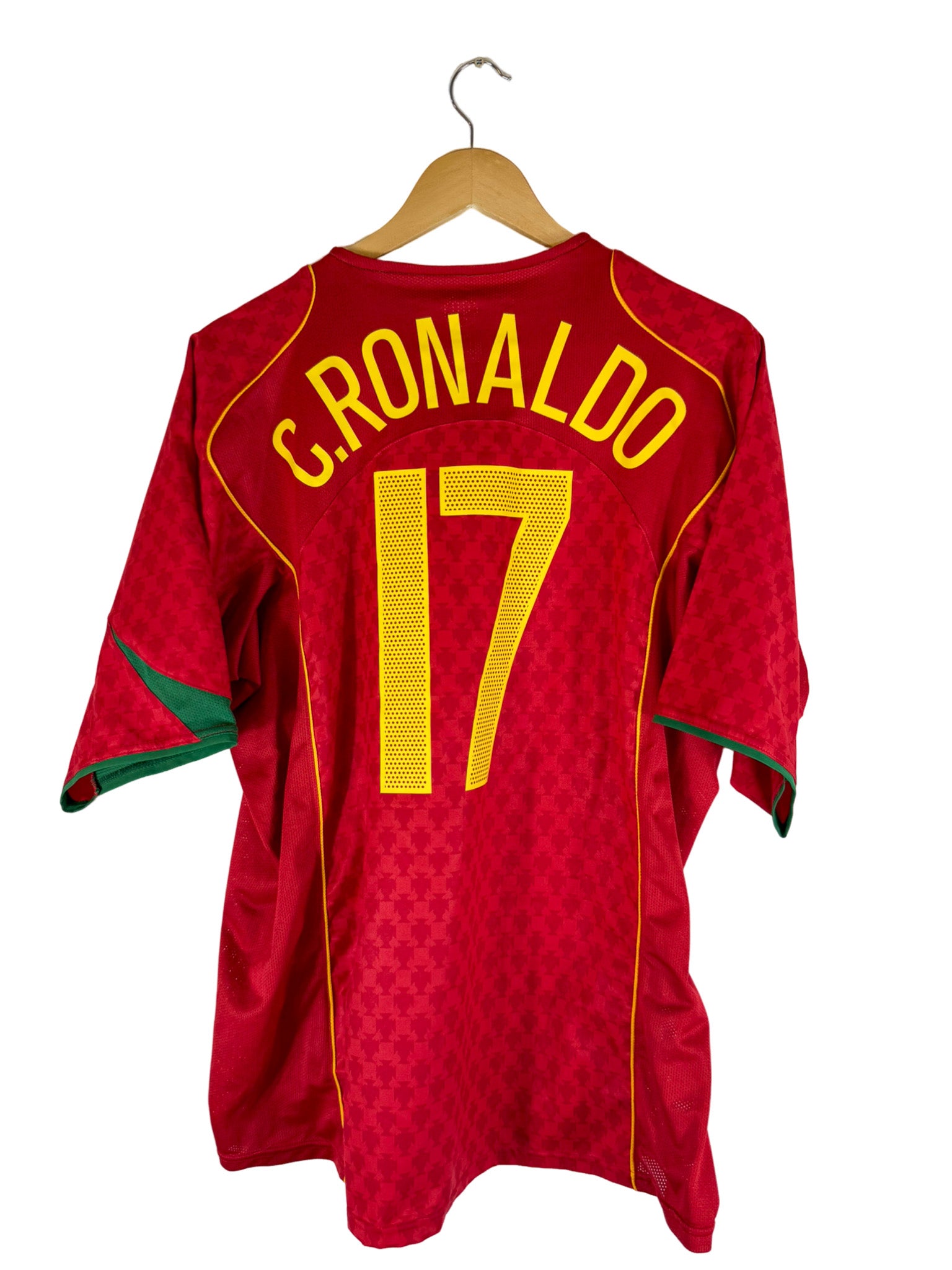 2004 - Camiseta local de Portugal [#17 C. Ronaldo] Nike - Talla XL