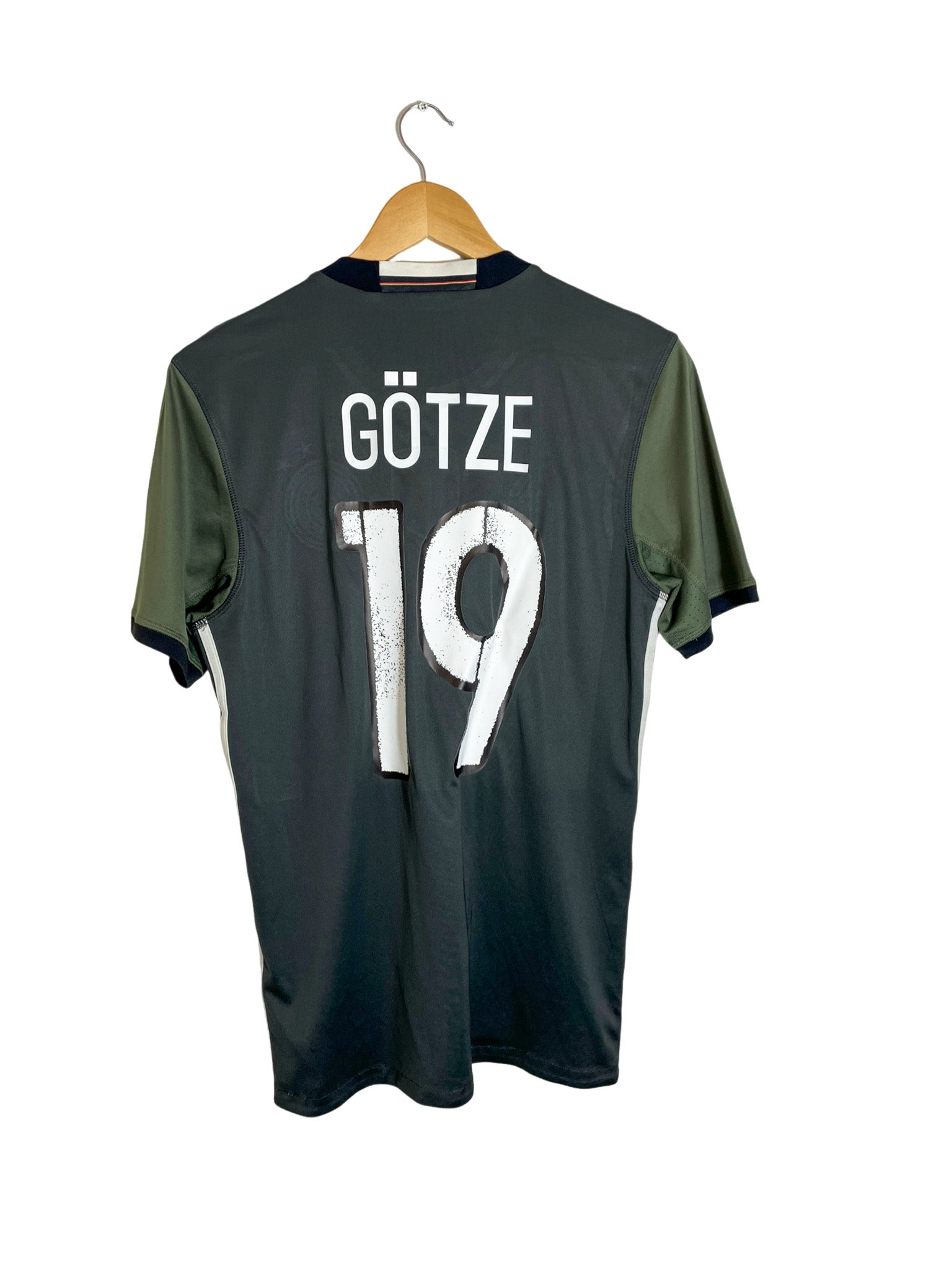 2016 – Maillot Allemagne extérieur [#19 Götze] Adidas - M